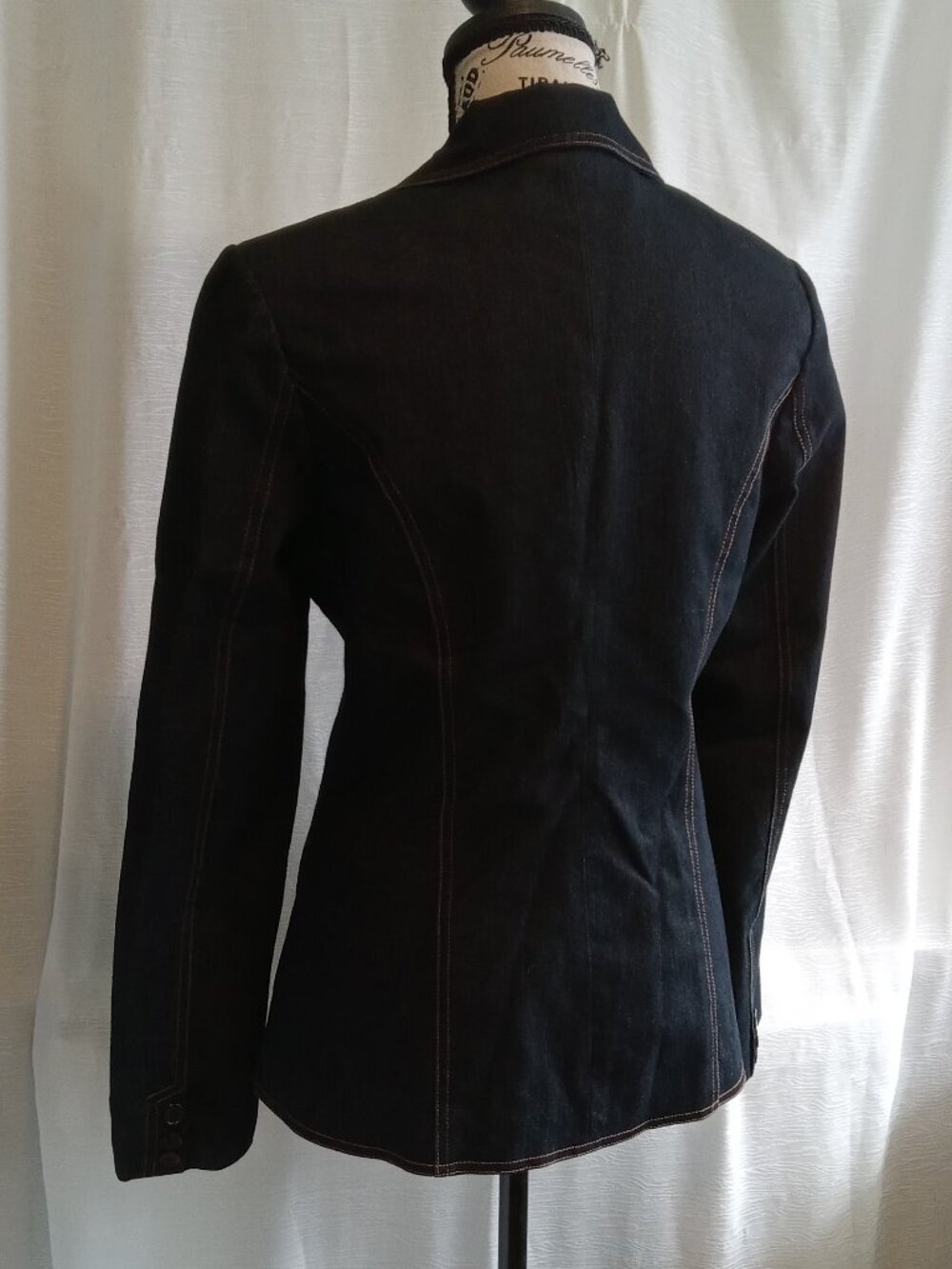 The perfect ROXY jeans-like jacket in a blue-jeans color, slightly stretchy - Picture 8 of 10